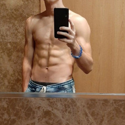 Sexydealer18, 22
