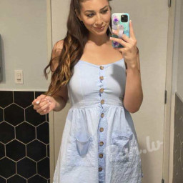 Lauriane, 28