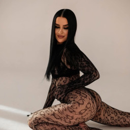 Amelijapriv24, 25