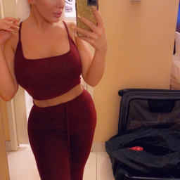 Riana59, 32