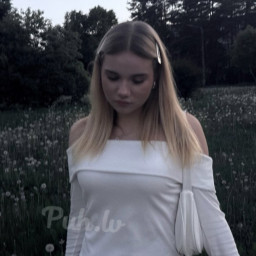 Valerija, 19