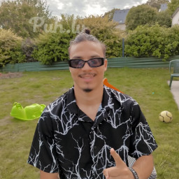 Valdez, 22