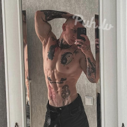 Денис, 25