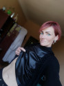 Ewa, 37