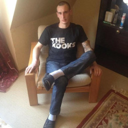 Aleksejs, 37