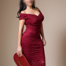 Liz, 35