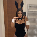 Zoe latín girl