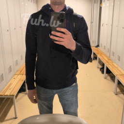 Andrej, 36