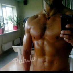 Sergio, 43