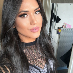 Ts Ayala Hot, 27