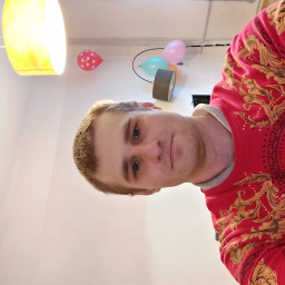 Юрий, 39