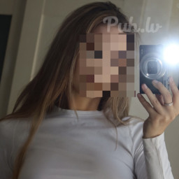 Adelina, 28