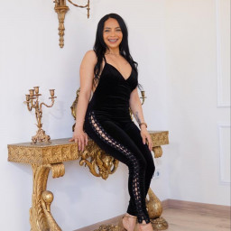 Sara, 28