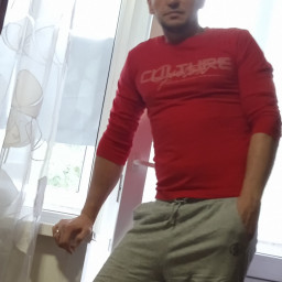 Белый, 42