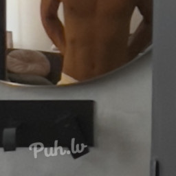 tonedHungTop, 26