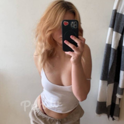 Sarlote, 22