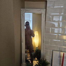 Janis, 35