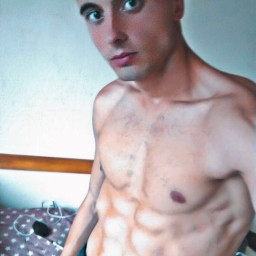 Deniss, 26