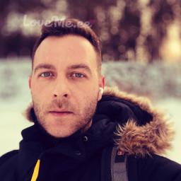 Eugene, 35