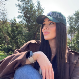Love (transexual), 26