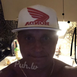 Mairis Mairis, 42