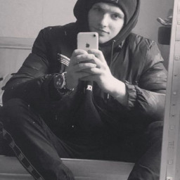 Dima, 24