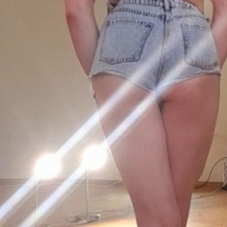 AMANDA, 26