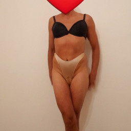 AMANDA, 26