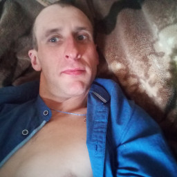 Alex, 38