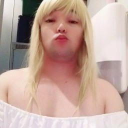 AZIZA, 42