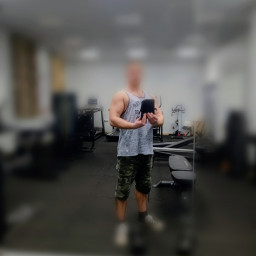 Alexxx, 37