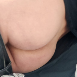 MuscleBottomAss, 32