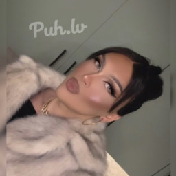 Alena, 23